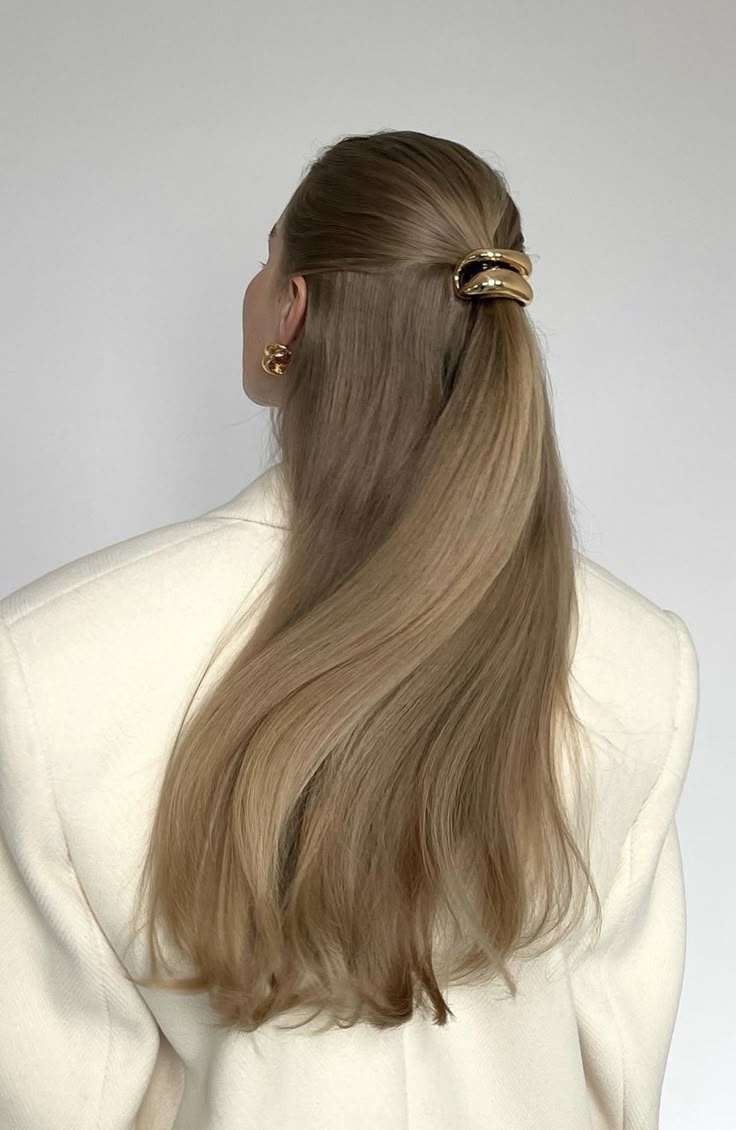 Elevated Clip In Extensions: Full Catalog